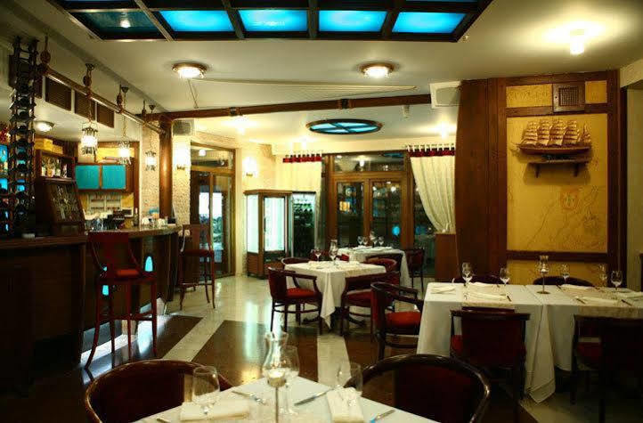 Columbus Hotel 오데사 외부 사진