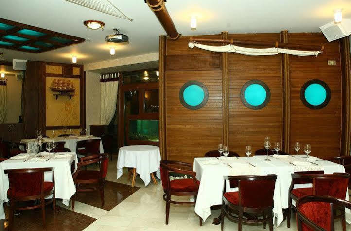Columbus Hotel 오데사 외부 사진